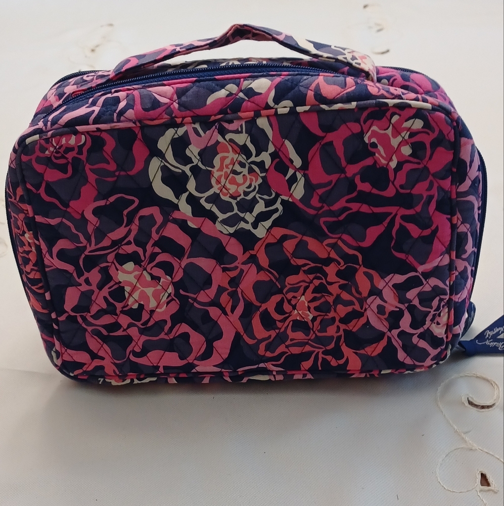 Vera Bradley Katalina Pink And Blue Travel Cosmetic Bag w/Floral Design 11x7x4